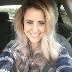 Meet your Posher, Camille